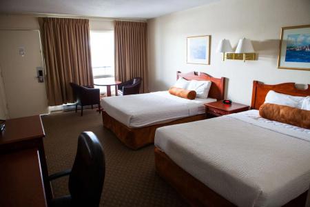 Knights Inn - 3