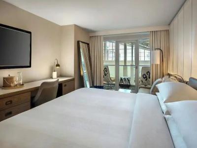 Newport Marriott - 112