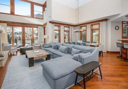 The Collection at the Ritz Carlton Residences - 140