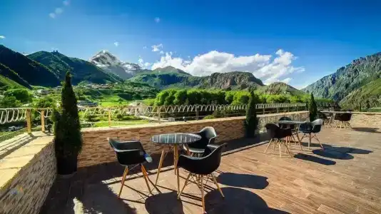 Porta Caucasia Kazbegi - 18