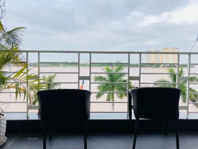 Asiban Quay Boutique - 44