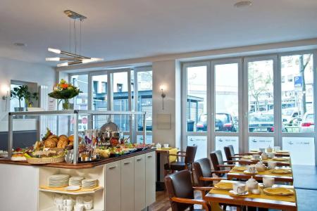 Town Wiesbaden - private living - 27