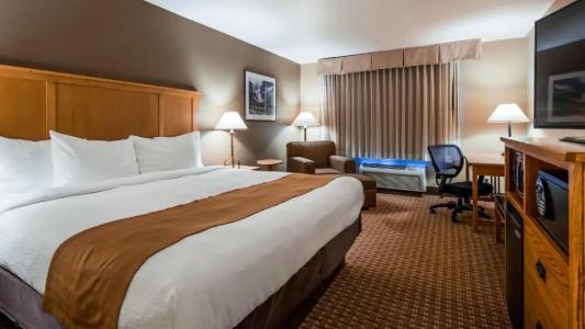 Best Western Plus Grantree Inn - 59