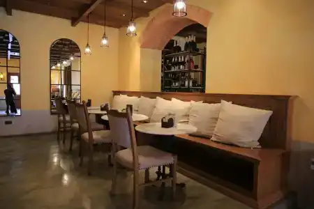 Town Square Suites by Toscana Valley - 30