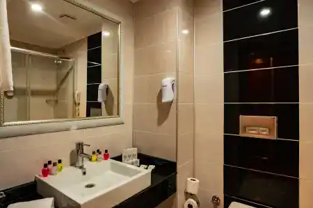Throne Beach Resort & Spa - 47