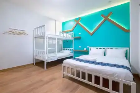 Bed Friends Poshtel - 69