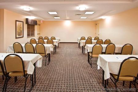 Candlewood Suites, an IHG - 21