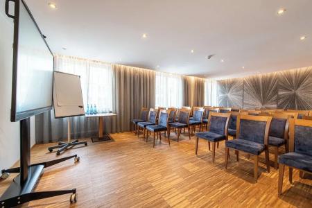 Post Alpine Cityflair - 19