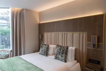 Merit Kensington - 160