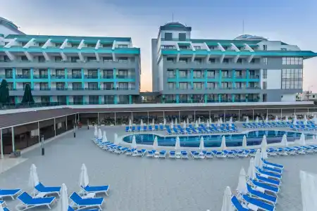 Sensitive Premium Resort & Spa - 16