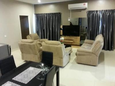 Suria 18 - 48