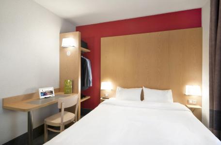 b&b hôTel Grenoble Centre Alpexpo - 3
