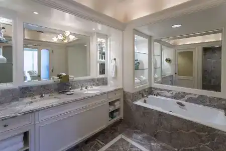 The Westgate - 23