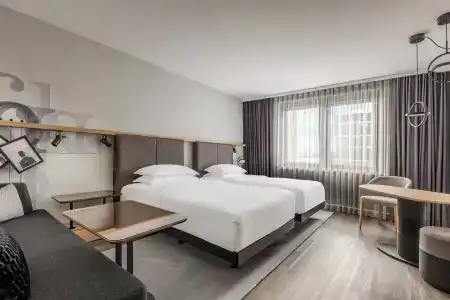 Frankfurt Airport Marriott - 4
