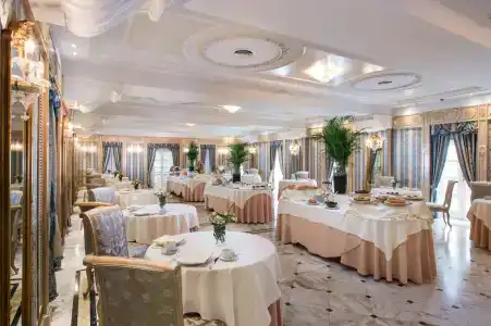 Grand Des Bains - 21