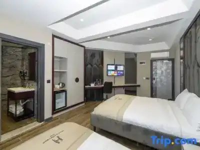 Heaven Premium Airport - 22