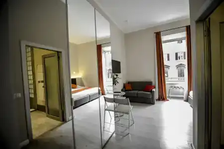 The Roman Empire Guesthouse - 4
