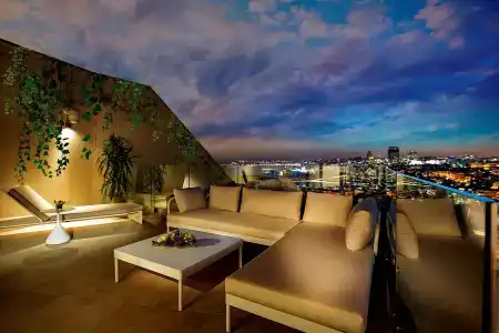 Conrad Istanbul Bosphorus - 24