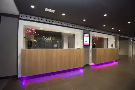 Flash Benidorm - Adults Only 4 Sup - 1