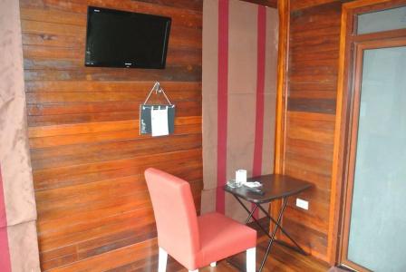 Ruenthong Surat Thani - 7