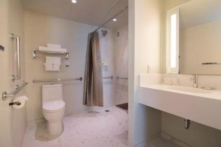 The Benson Portland, Curio Collection by Hilton - 78