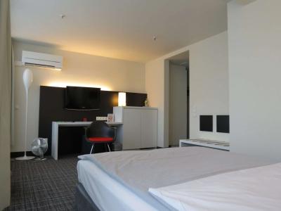 Comfor Ulm City - 1