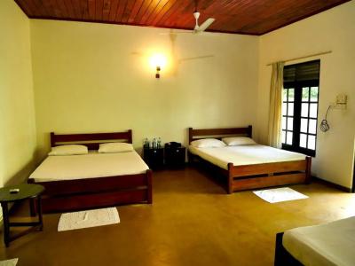 Lagoon Paradise Beach Resort - 30