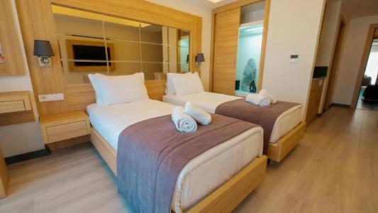 Alesta Midtown Apart - 18