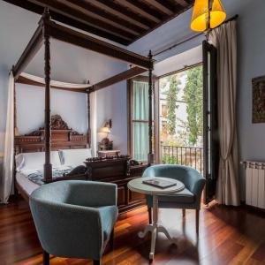 Palacio de Mariana Pineda - 28