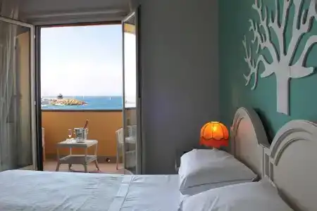 Mercure Civitavecchia Sunbay Park - 79