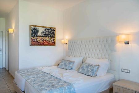 Delfina Beach - 6