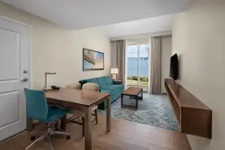 Embassy Suites by Hilton Charleston Harbor Mt. Pleasant - 77