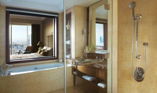 Dusit Thani Abu Dhabi - 5