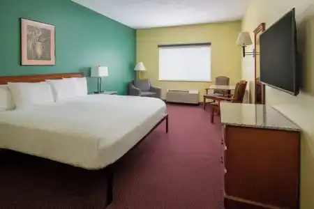 The Ashley Inn of - 23
