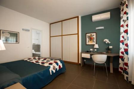 Marbela & Suites - 109