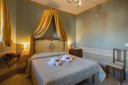 I Portici Boutique - 46
