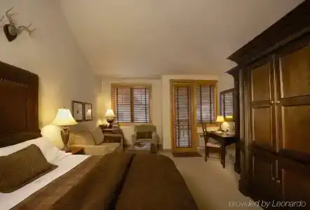 The Telluride - 37