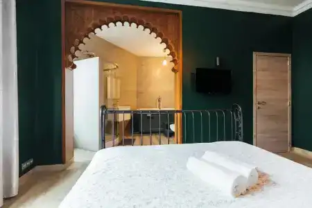 Riad - 57