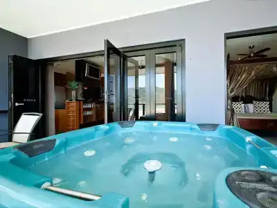at Waterfront Whitsunday Retreat - Adults Only - 16