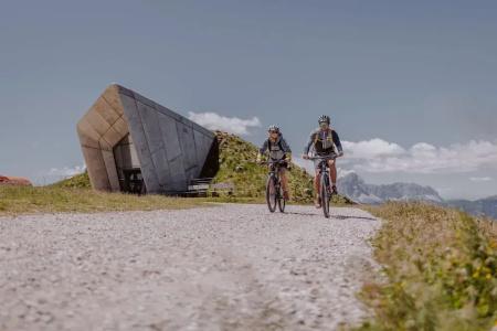 Post Alpine Cityflair - 23