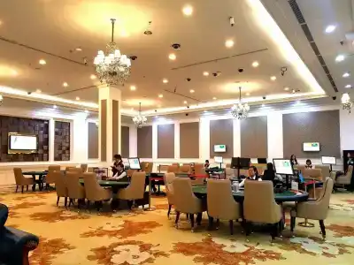 Royal Halong - 17