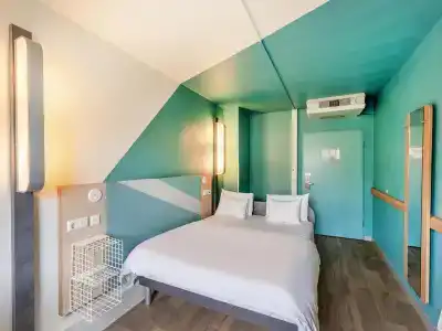 ibis budget Koeln Porz - 10