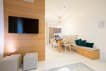 Metropol Ceccarini Suite - 100