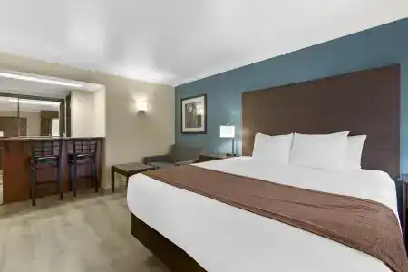Best Western InnSuites Tucson Foothills & Suites - 60