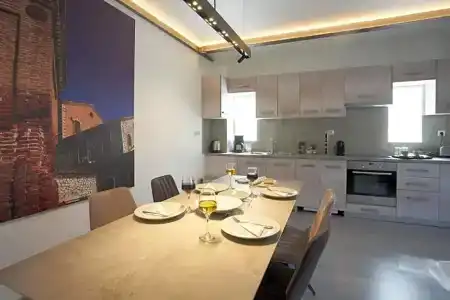 Athenian Residences - 68