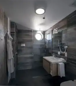 Boxotel - 66