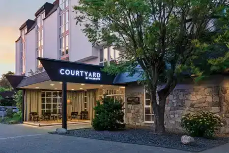 Courtyard by Marriott Wiesbaden-Nordenstadt - 0