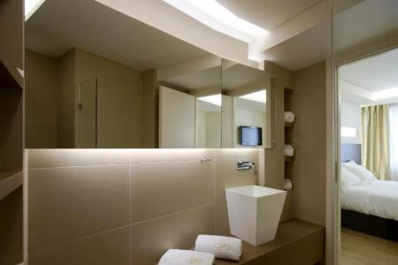 o&b Athens Boutique - 62