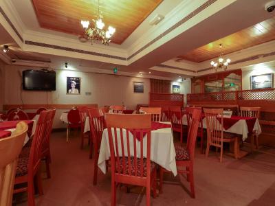 Oyo 328 City Plaza - 11