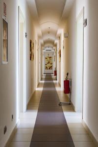 Seven Hostel & Rooms - 8